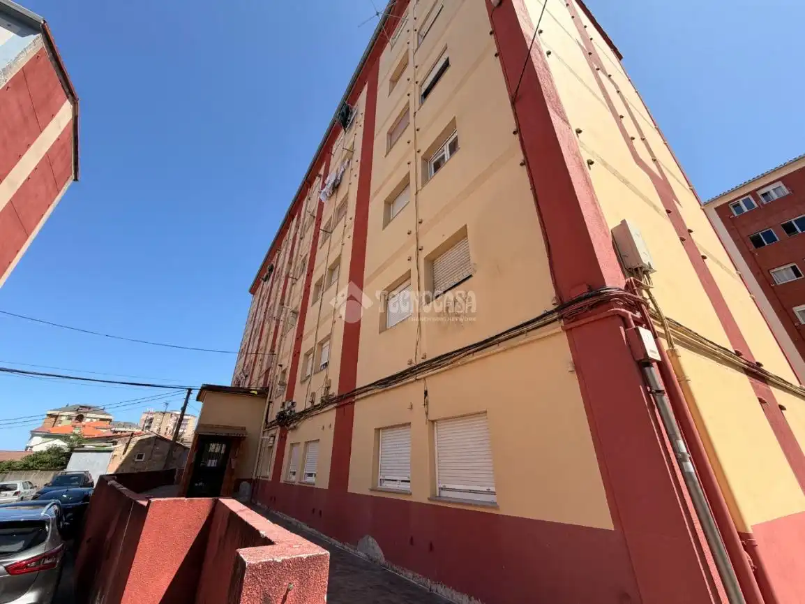 Vista exterior de Pis en venda en Santander