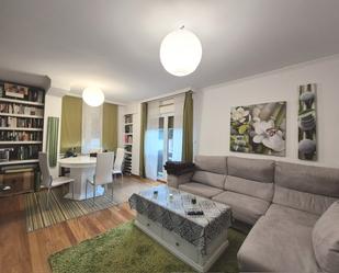 Living room of Flat for sale in Vilagarcía de Arousa  with Heating, Parquet flooring and Terrace