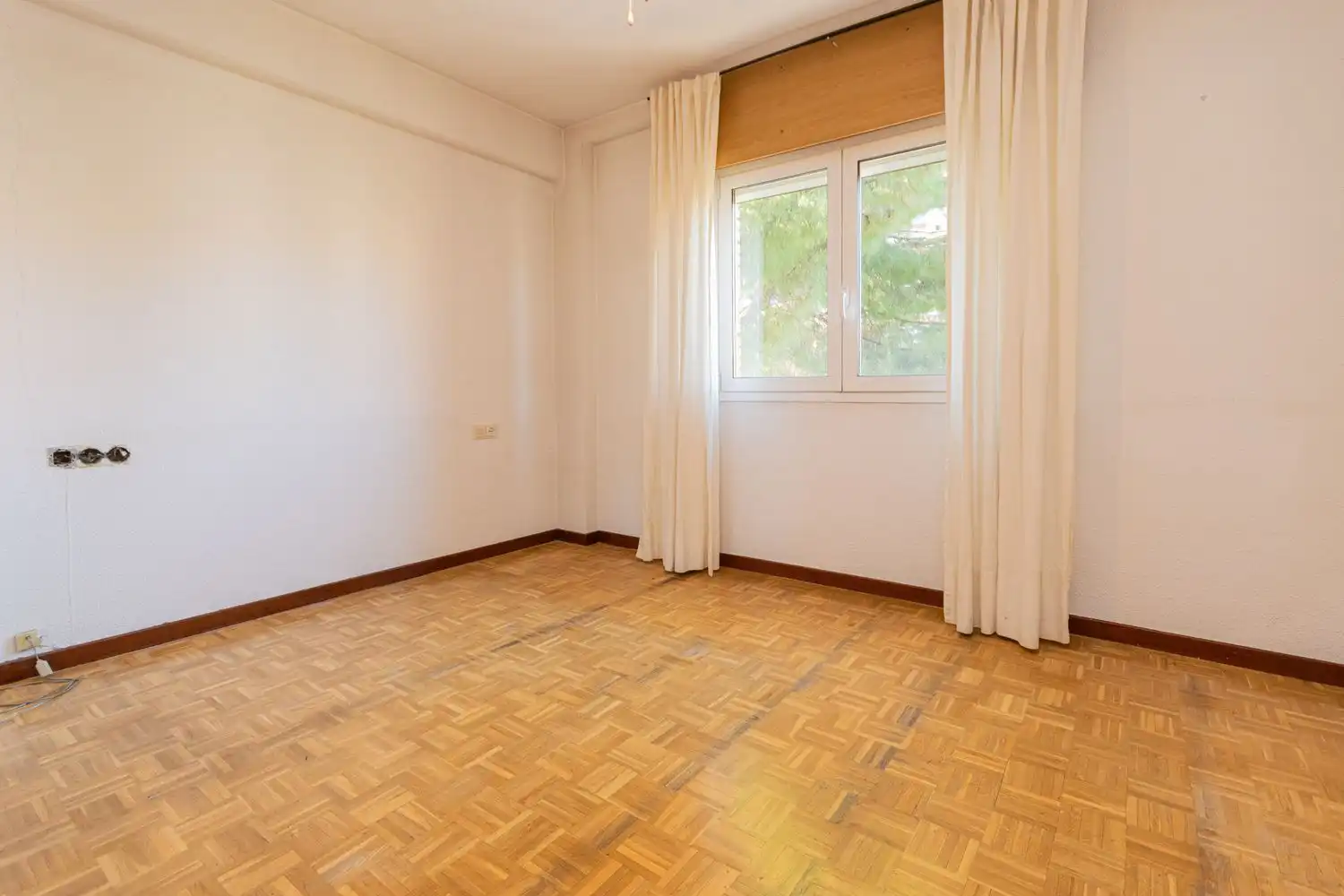 Habitación de Piso en venta en Madrid con Aire acondicionado y Calefacción