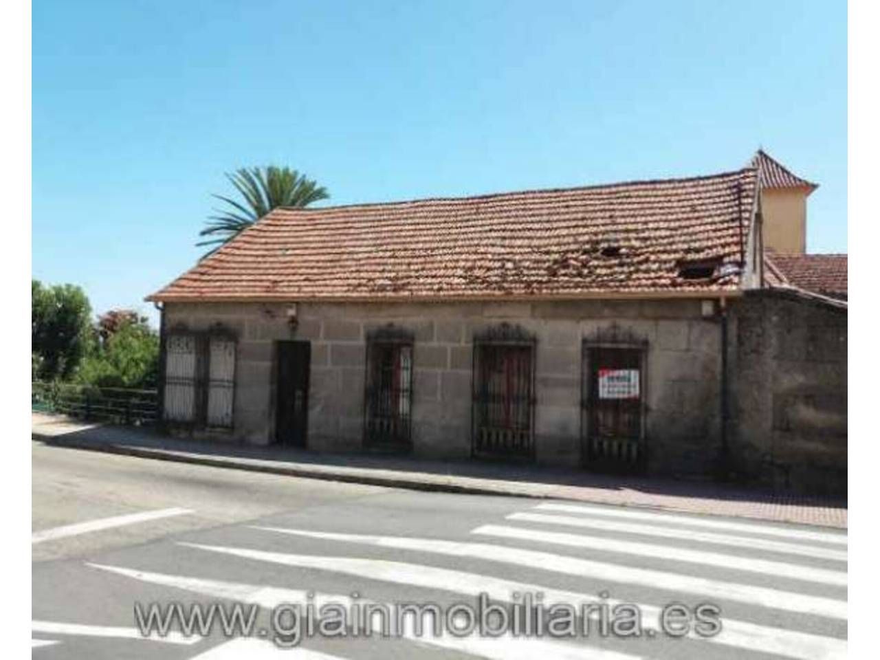 Single-family semi-detached for sale in Portugal, 3, Tui