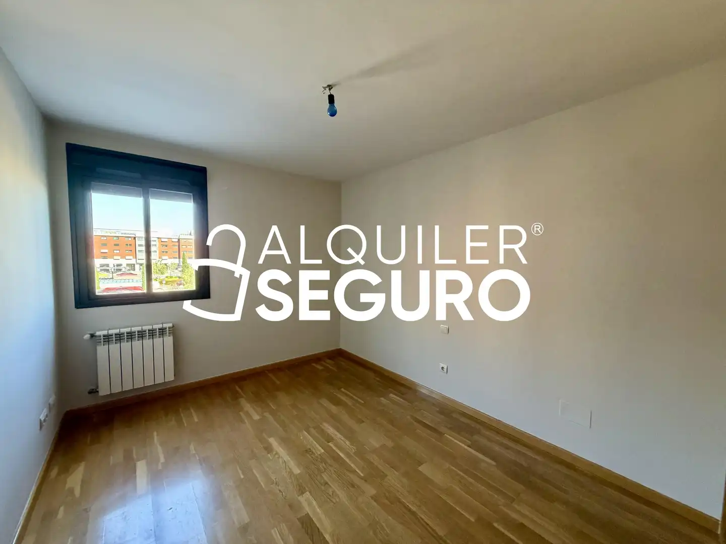 Bedroom of Flat for rent in Valdemoro  with Air Conditioner, Heating and Storage room
