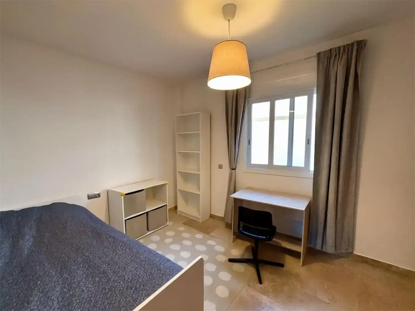 Dormitori de Apartament en venda en Santiago del Teide amb Aire condicionat i Balcó