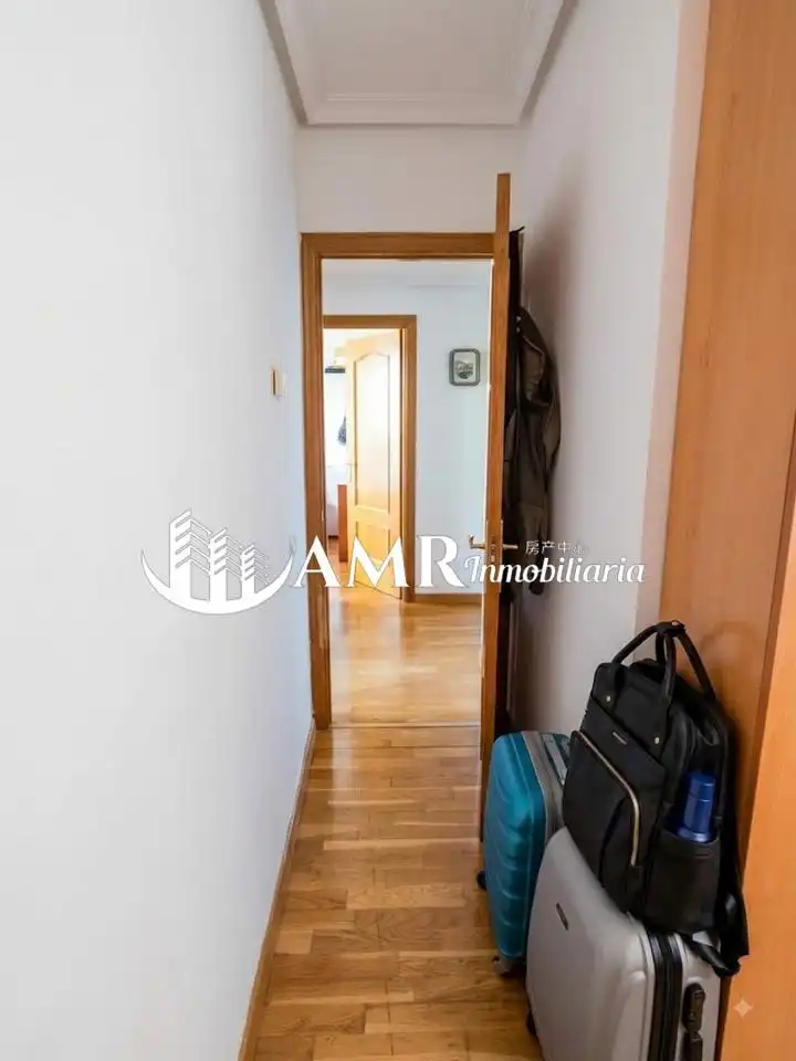 Flat for sale in Leganés  with Air Conditioner, Heating and Furnished