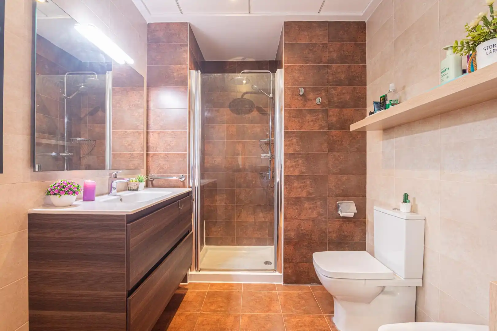 Bathroom of Flat for sale in Crevillent  with Air Conditioner, Terrace and Community pool