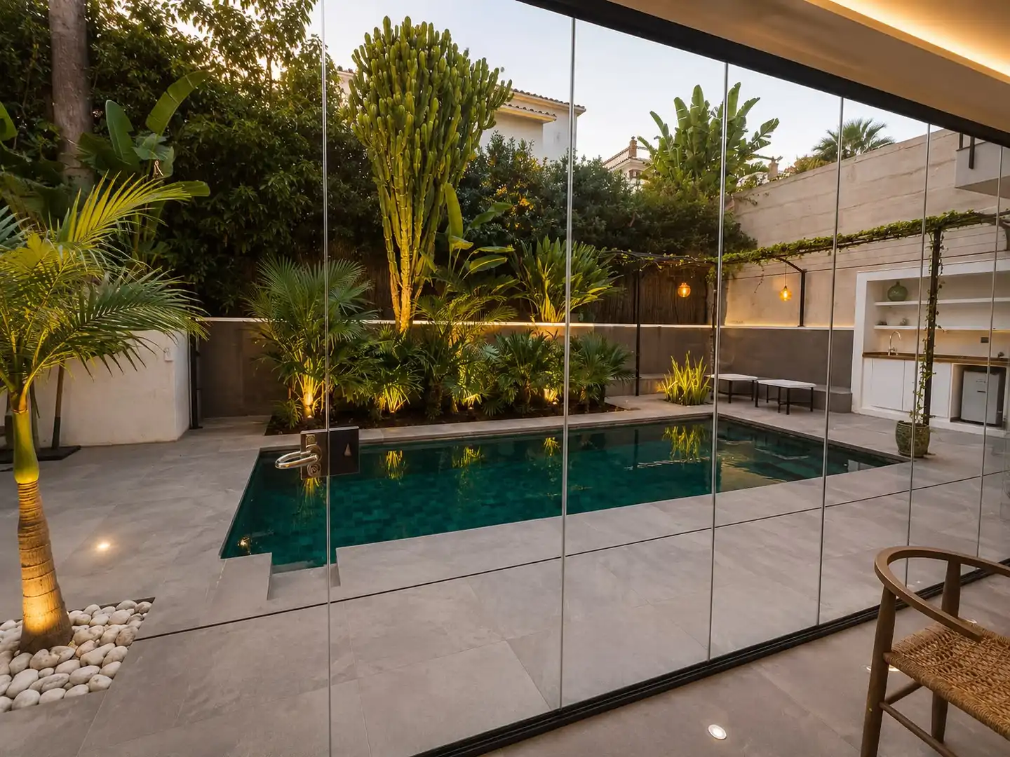 Haus mit Terrasse zum Verkauf in Nueva Andalucía
