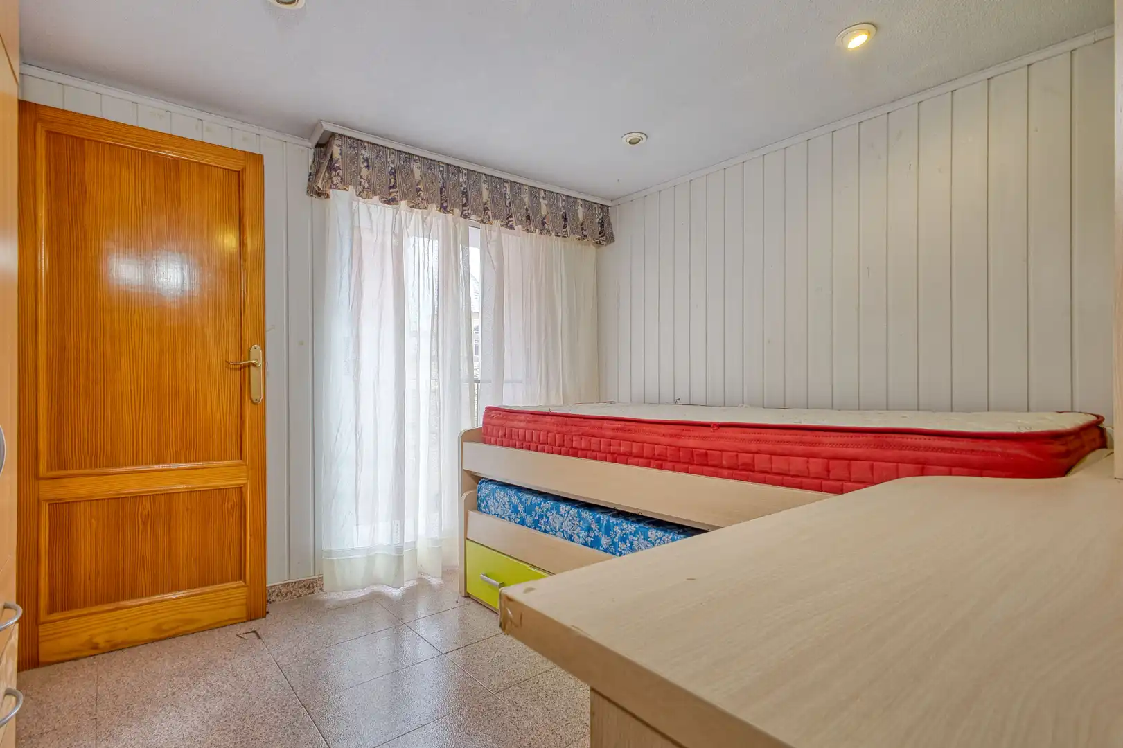 Dormitori de Casa adosada en venda en Jijona / Xixona amb Aire condicionat, Calefacció i Traster