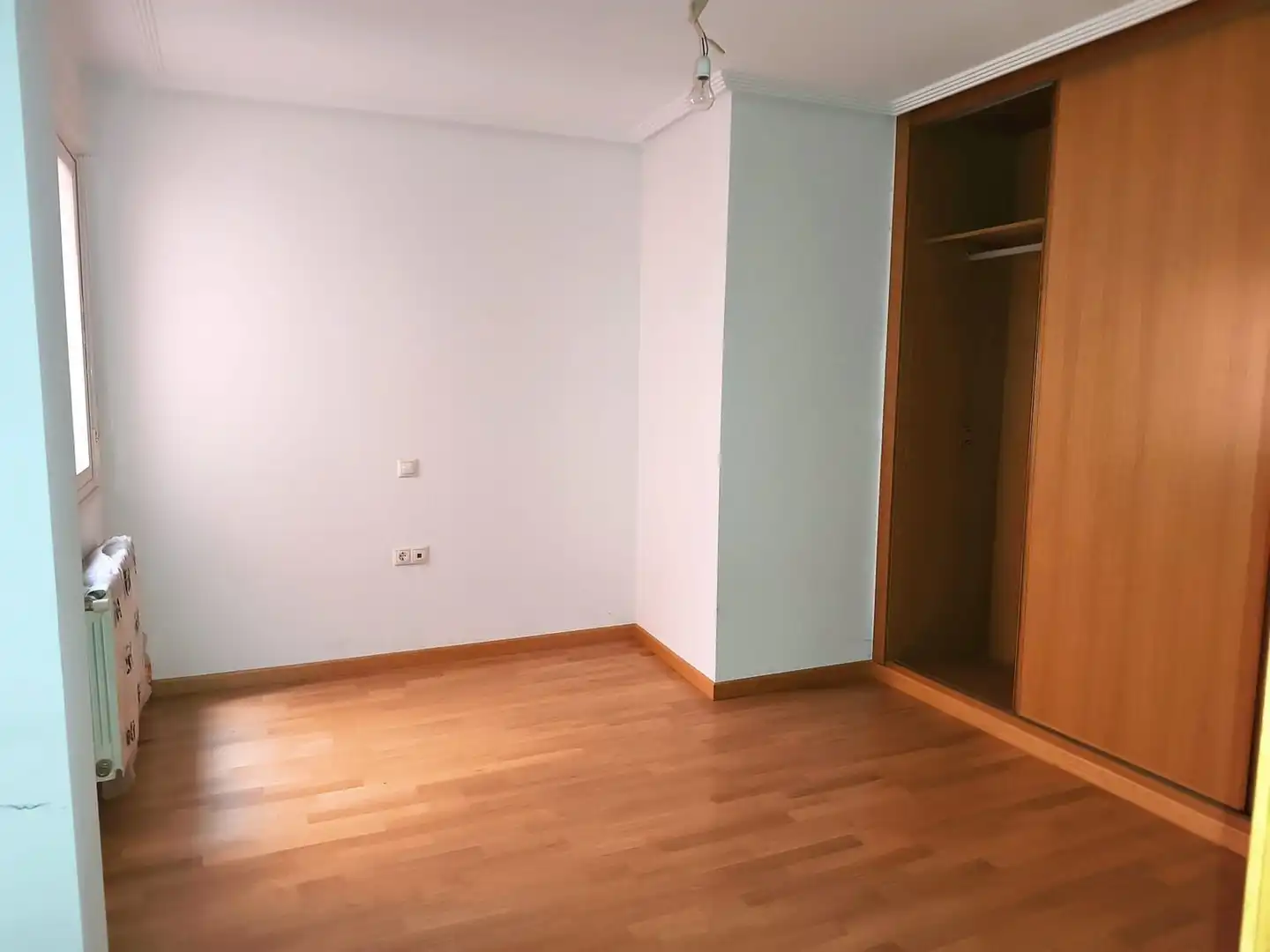 Dormitori de Apartament en venda en Puertollano