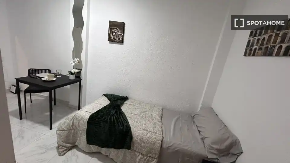 Room in Centro