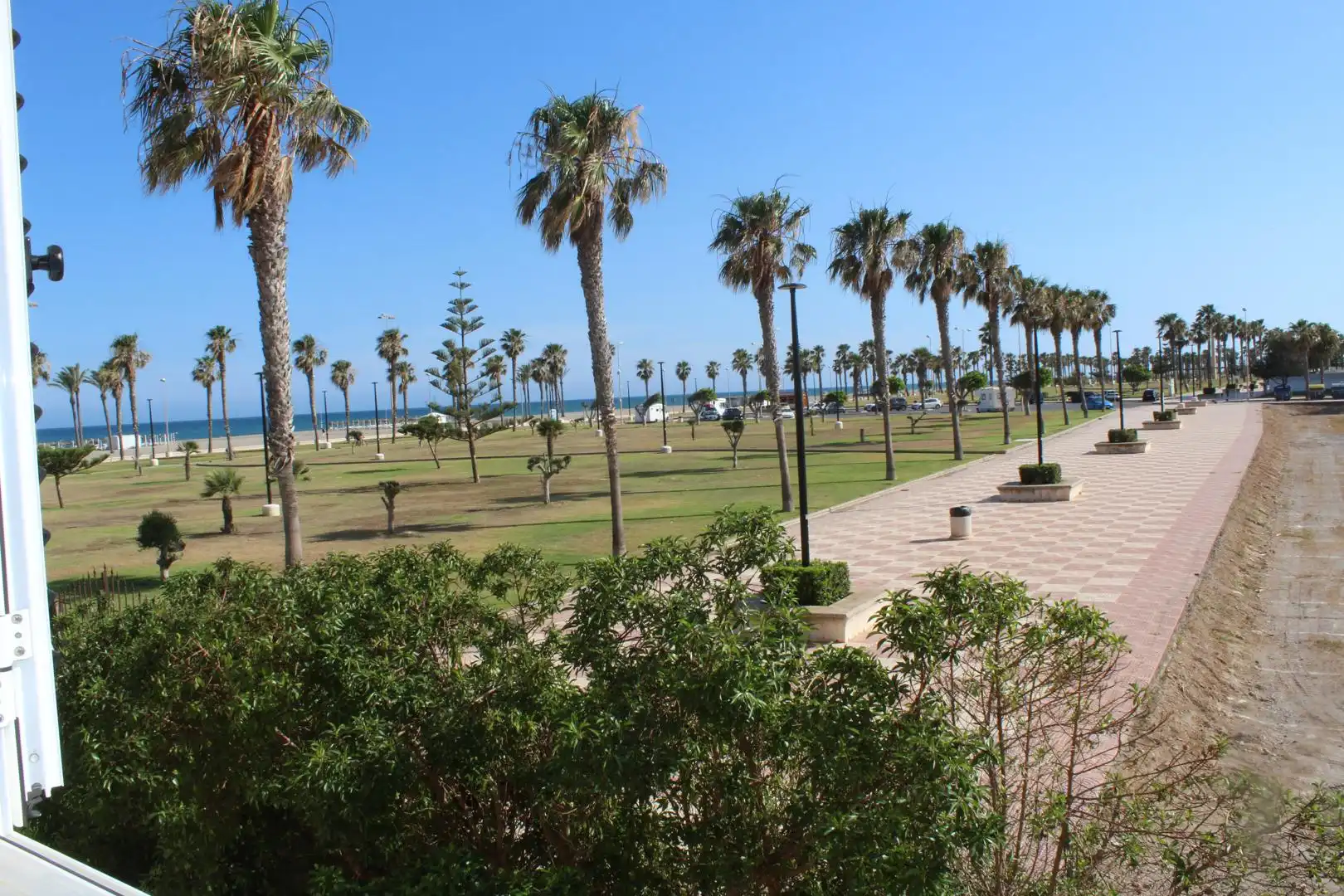 Vista exterior de Apartamento en venta en Roquetas de Mar con Jardín privado, Trastero y Amueblado