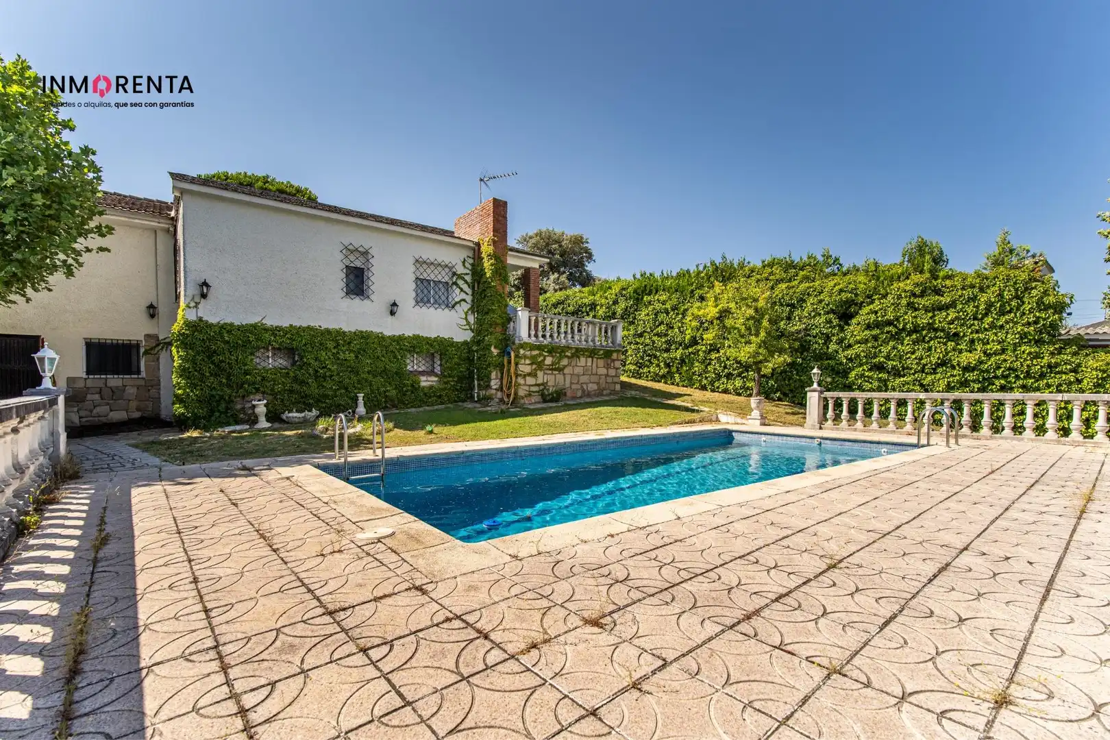 Piscina de Casa o xalet en venda en Villa del Prado