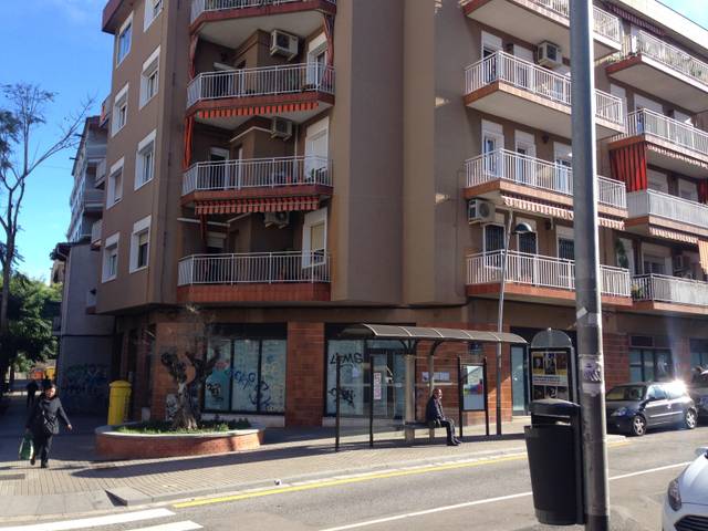 Local comercial en Venta en NTRA. SRA. DELS ANGELS en Pont Vell