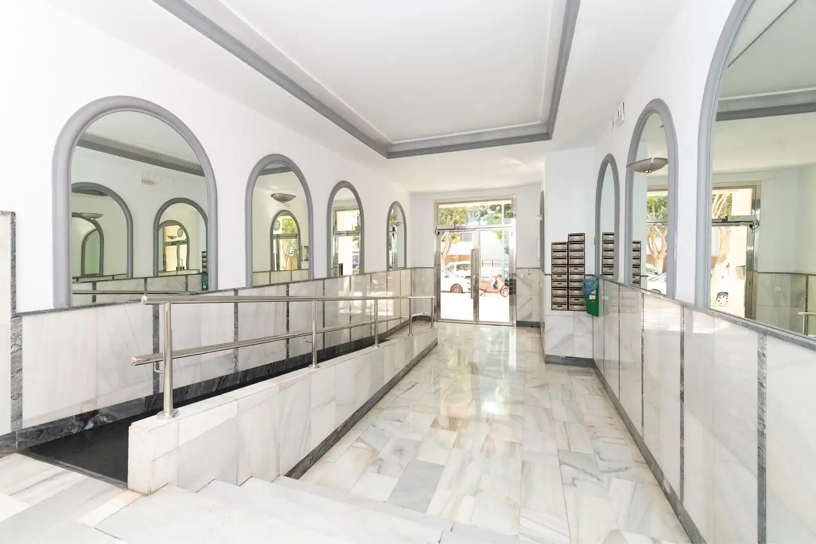 Piso en venta en Málaga con Terraza, Trastero y Piscina comunitaria
