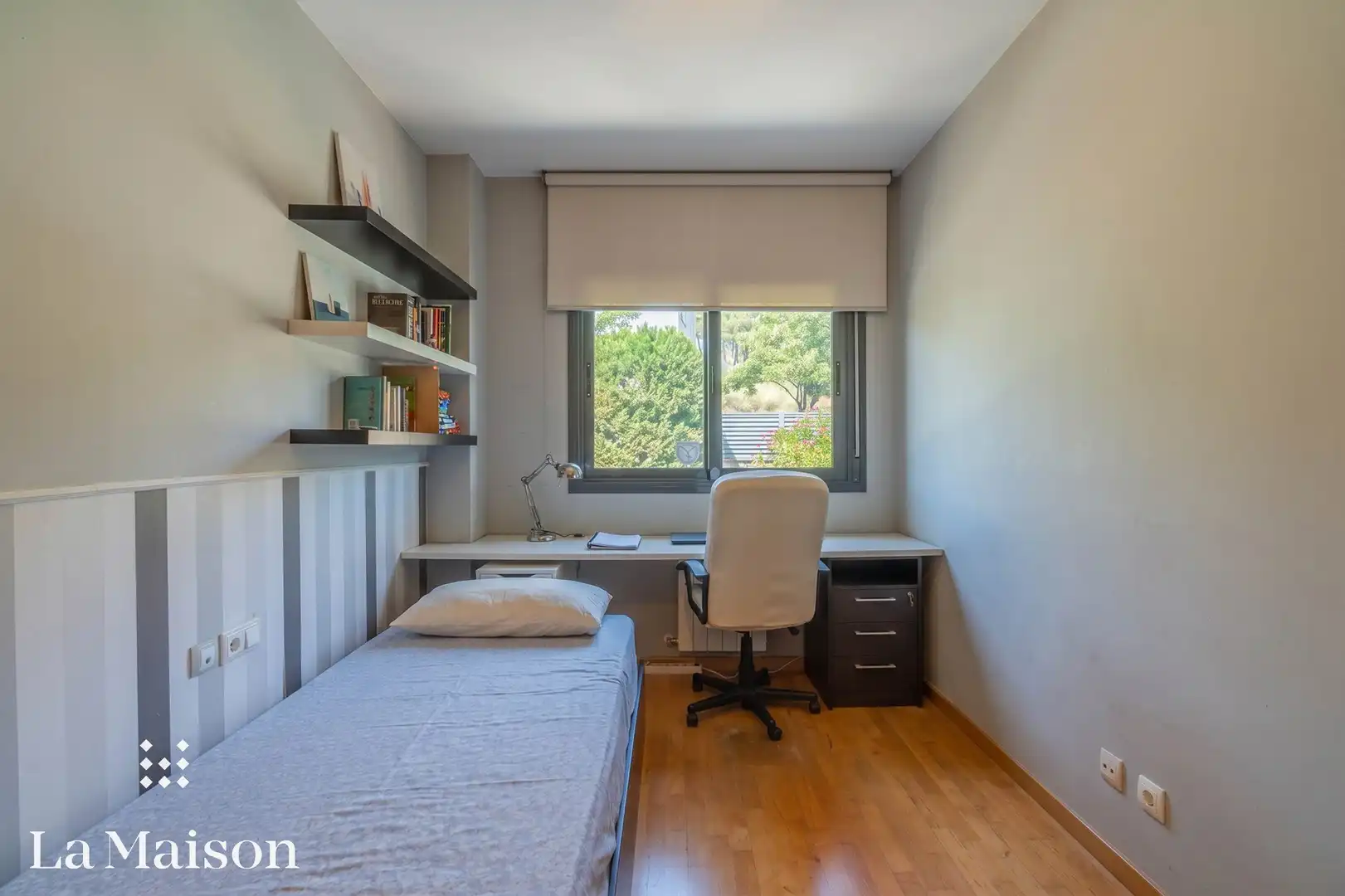 Habitación de Casa adosada en venta en Cabrils con Aire acondicionado, Calefacción y Jardín privado