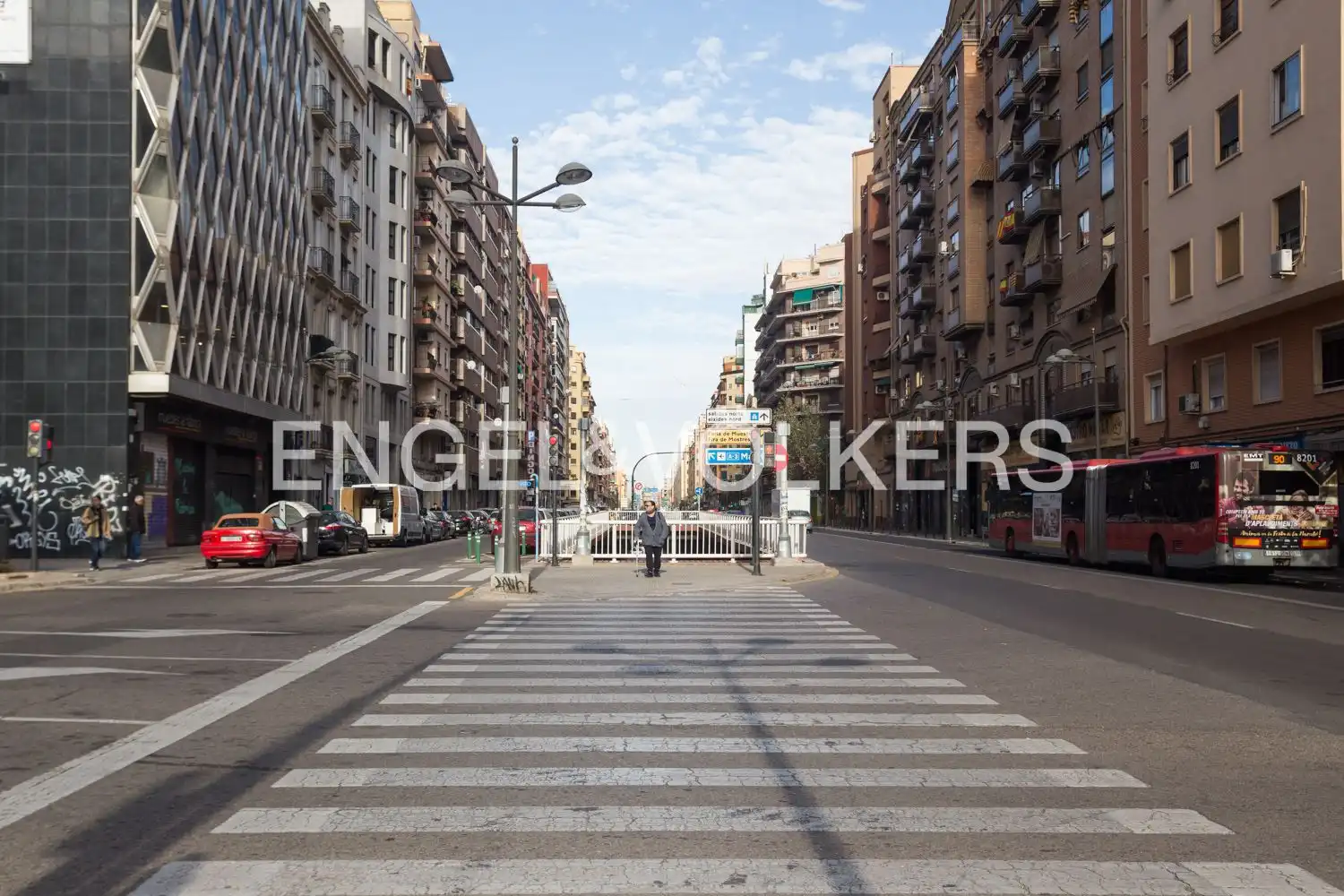 Vista exterior de Piso de alquiler en Valencia con Calefacción