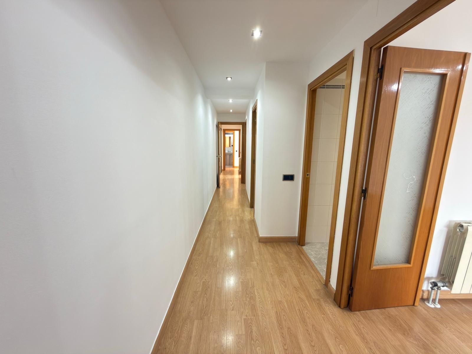 Piso en venta en Igualada con Aire acondicionado, Calefacción y Parquet