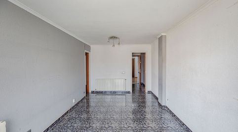 Foto 3 de Piso en venta en Pz Catalunya, Veïnat, Salt