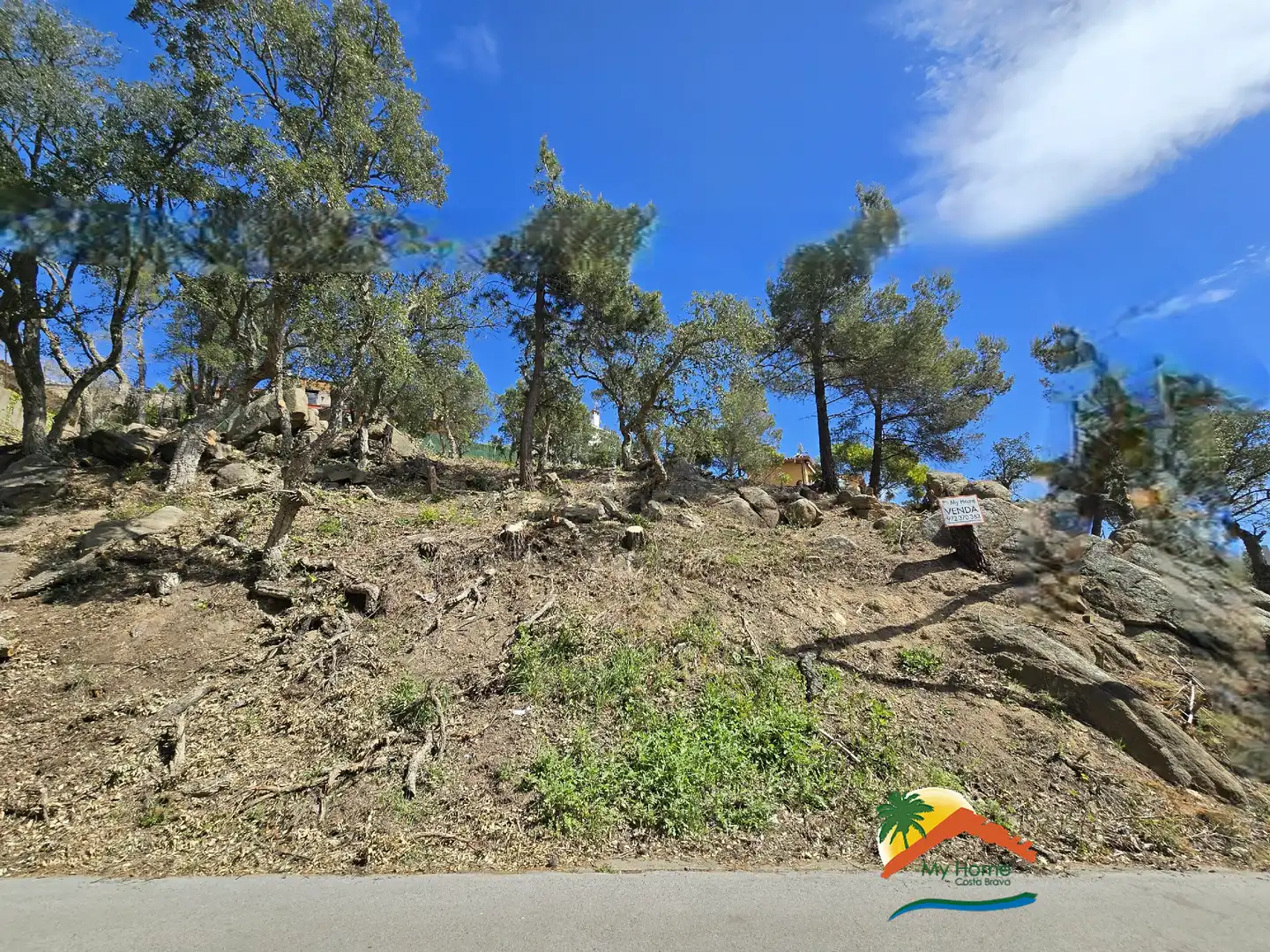 Terreno residencial en venta en Carrer Llevant 18, imagen 3