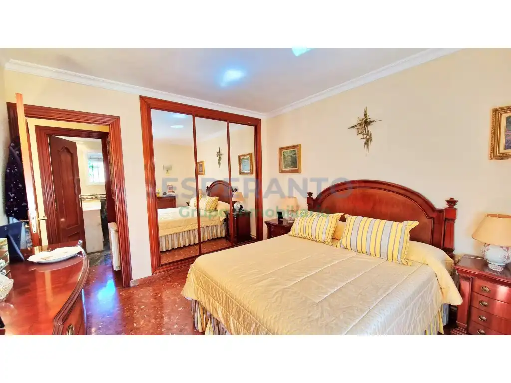 Bedroom of Flat for sale in Málaga
