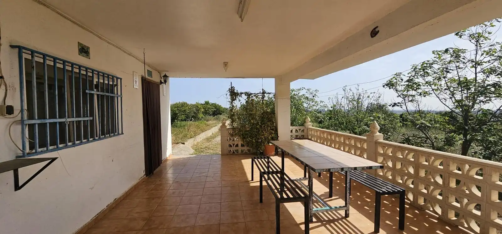 Terrassa de Casa o xalet en venda en Cheste amb Jardí privat i Alarma