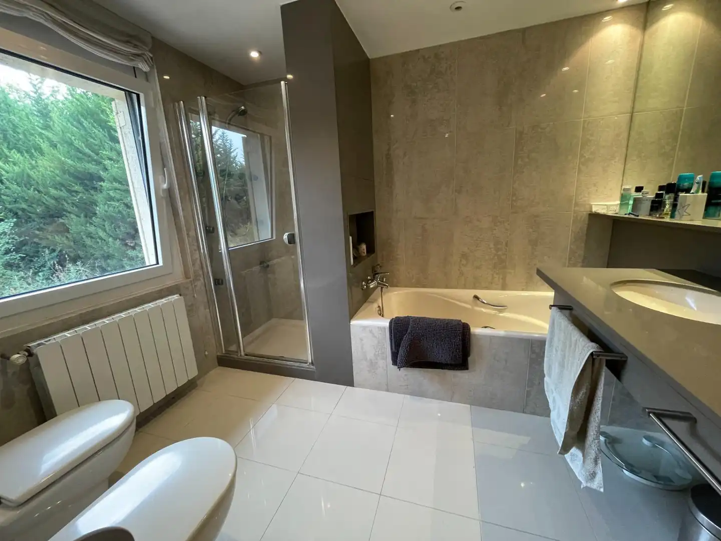 Baño de Casa o chalet en venta en La Pobla de Claramunt con Calefacción, Jardín privado y Terraza