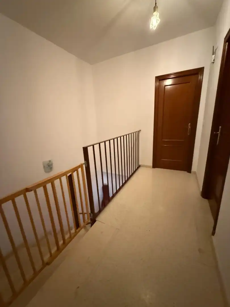 Casa adosada en venda en Bollullos de la Mitación amb Jardí privat