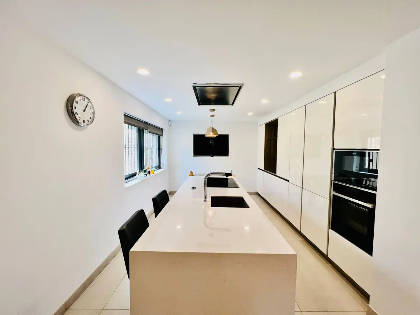 Casa amb piscina en venda a Nueva Andalucía, imagen 7
