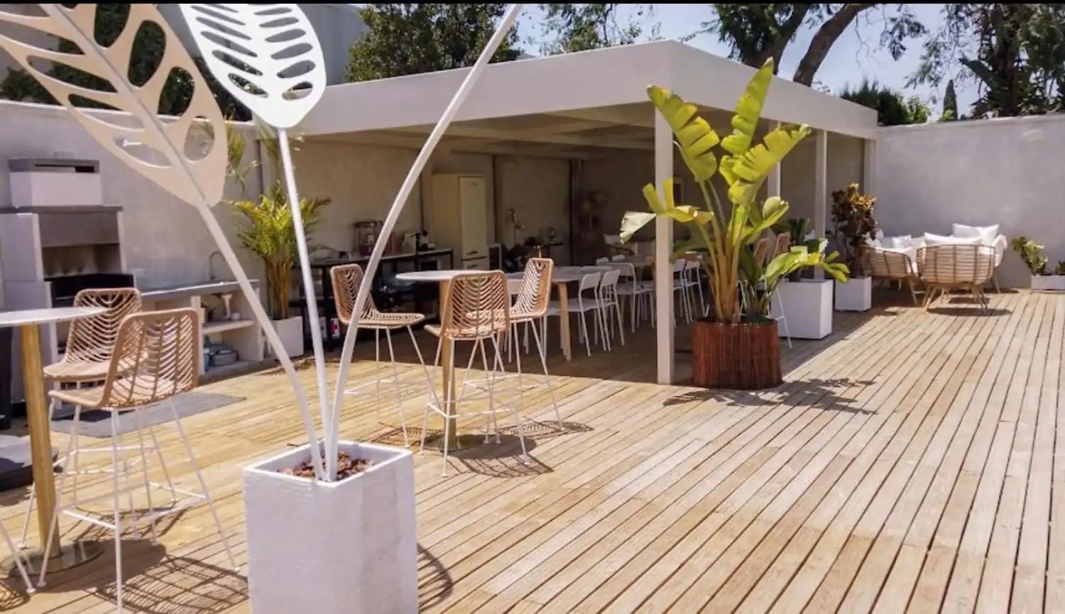 Terrassa de Casa o xalet en venda en Jerez de la Frontera amb Jardí privat, Terrassa i Piscina comunitària