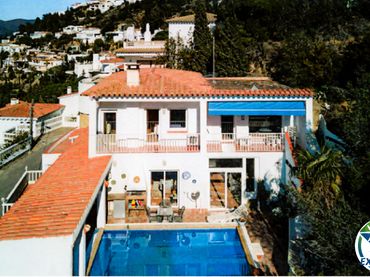 Casa amb piscina en venda a s/n 0