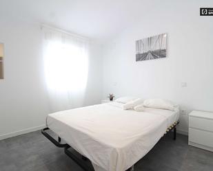 Flat to share in Puerta del Ángel