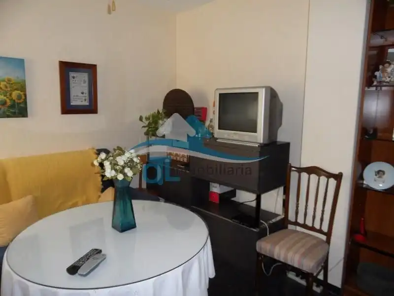 Sala d'estar de Pis en venda en Linares amb Aire condicionat, Calefacció i Parquet