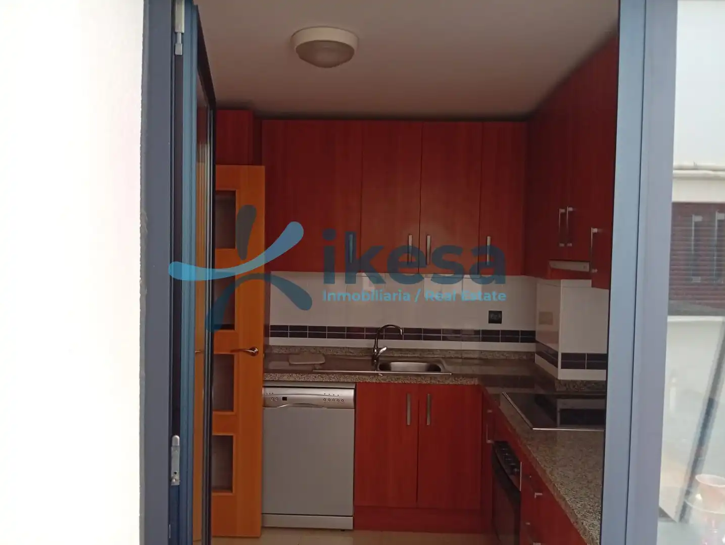 Cocina de Apartamento en venta en Almería con Piscina comunitaria