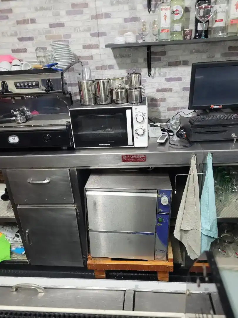 Kitchen of Commercial properties for rent in Madrid  with Air Conditioner