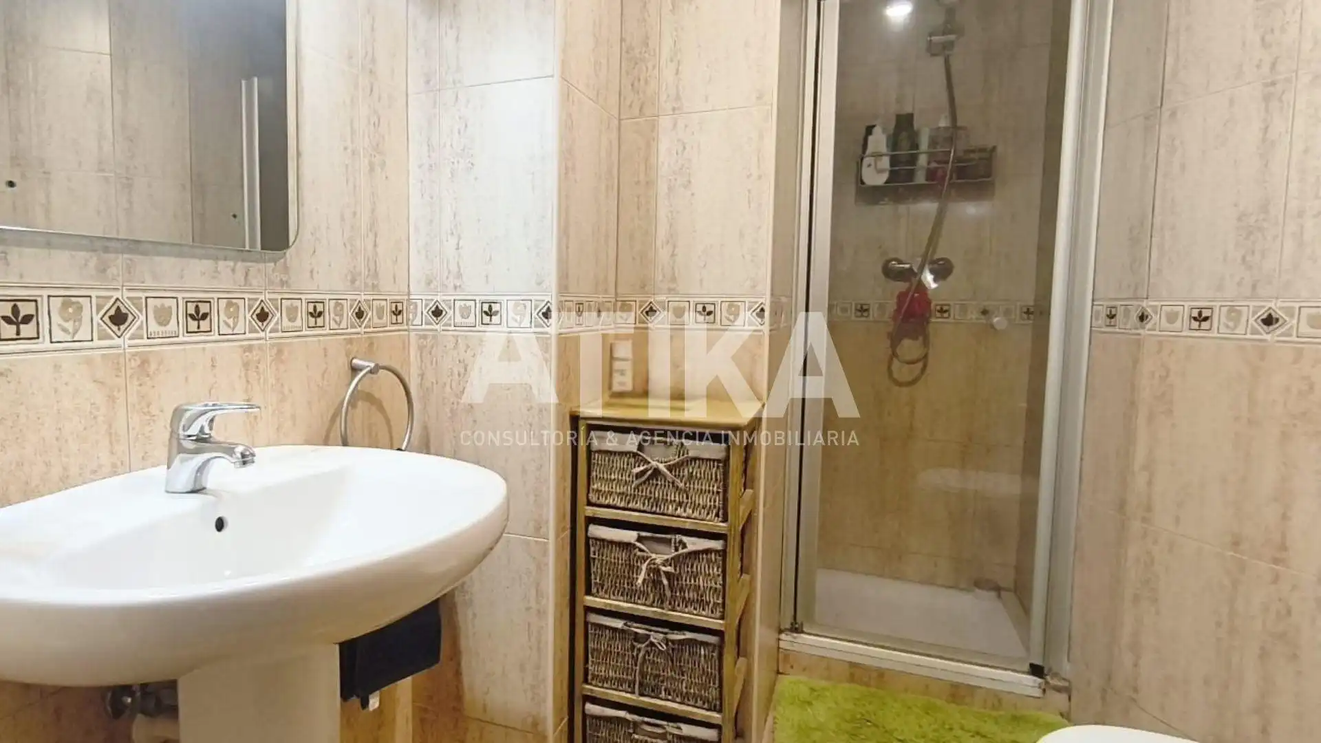 Baño de Planta baja en venta en Ontinyent con Aire acondicionado, Calefacción y Trastero