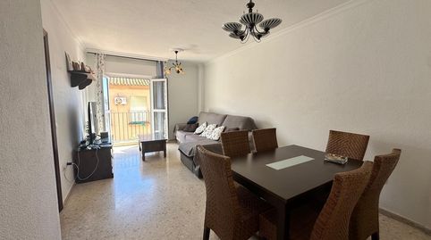 Foto 2 de Piso en venta en San Pedro - Gabriel Miró - María Guerrero, La Línea de la Concepción