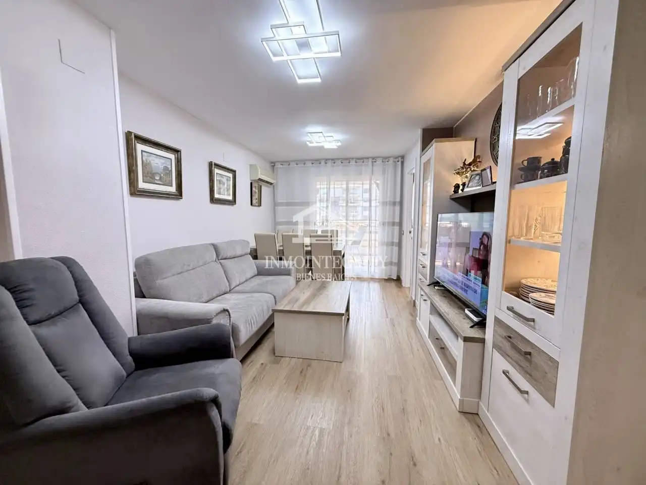 Living room of Apartments for sale in Oropesa del Mar / Orpesa  with Air Conditioner, Terrace and Furnished