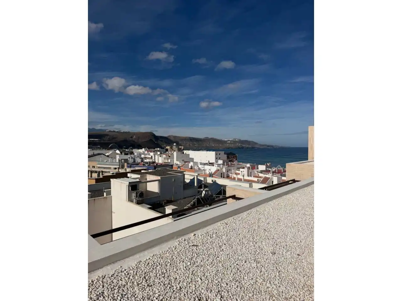 Vista exterior de Piso en venta en Las Palmas de Gran Canaria con Terraza