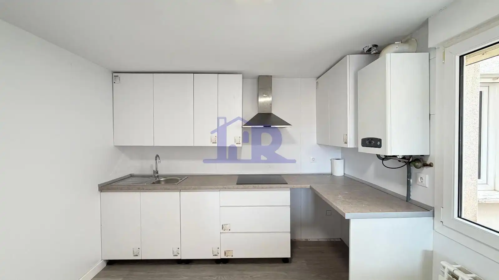 Cocina de Piso en venta en Arcas del Villar con Calefacción y Trastero