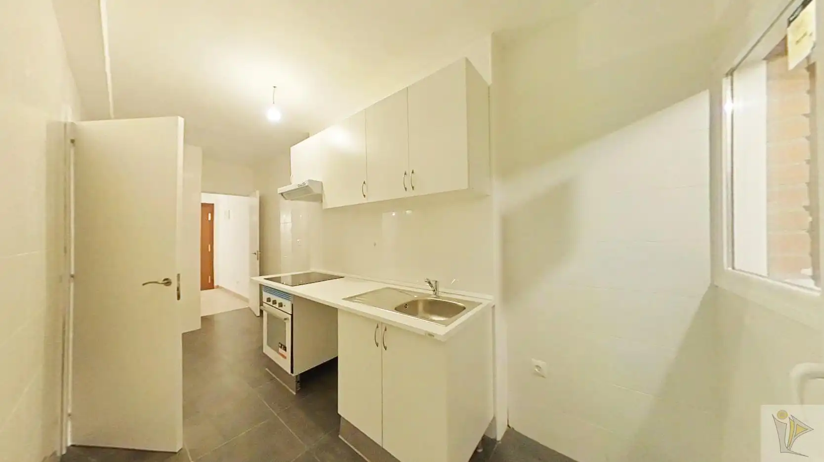 Flat for sale in CL BELZUNEGUI , Puerta Bonita