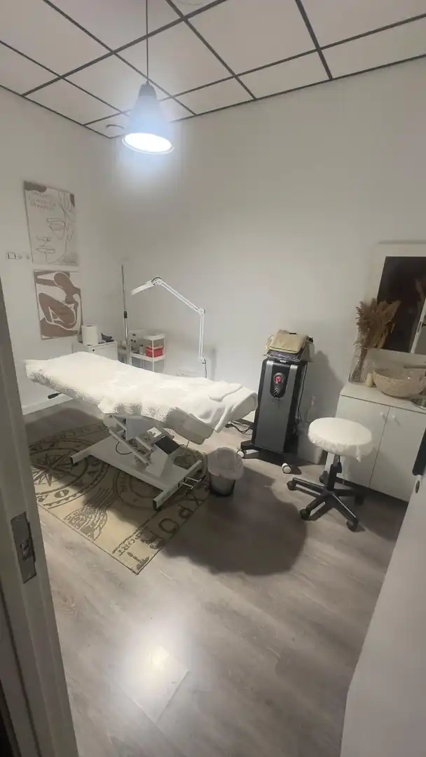 Büro zur Miete in Valencia mit Klimaanlage und Heizung