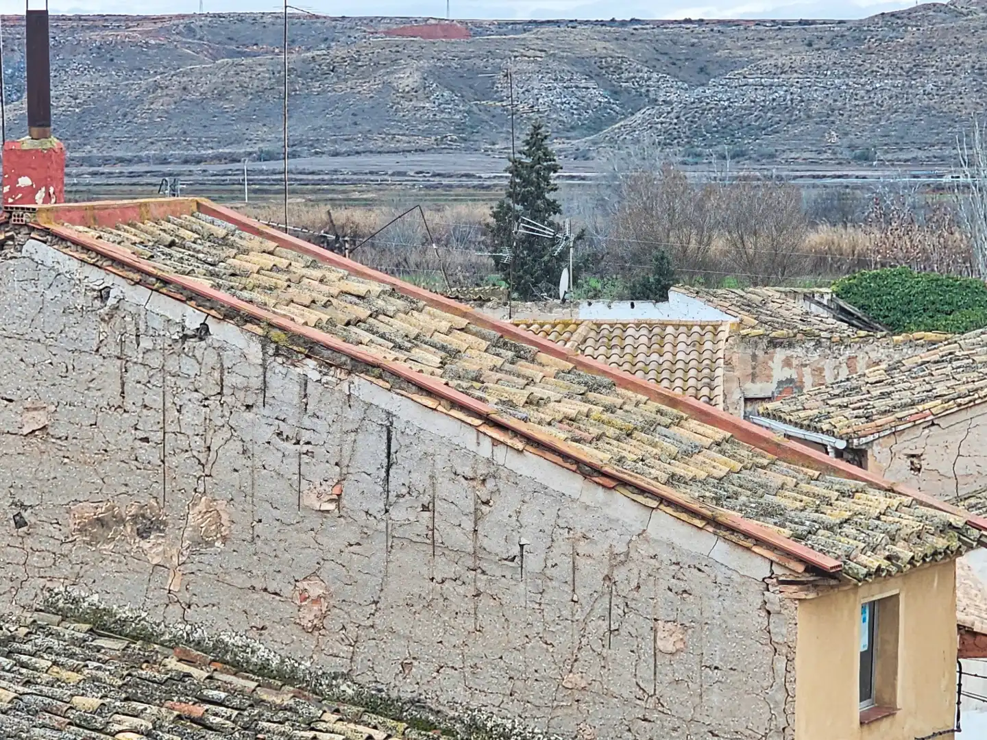 Exterior view of Houses for sale in Velilla de Ebro  with Terrace
