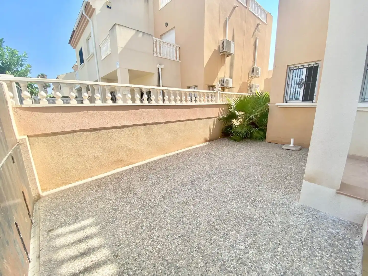 Villa avec terrasse à vendre à Zona Carrefour - Urbanizaciones, imagen 3