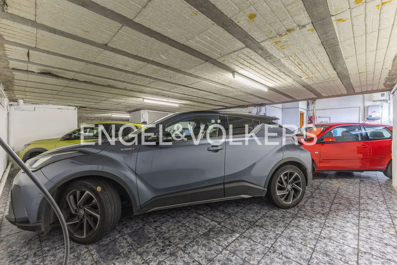 Parking de Casa o chalet en venta en Castellar del Vallès con Aire acondicionado, Calefacción y Jardín privado