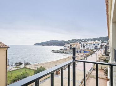 Ático con balcón en venta en Calella de Palafrugell