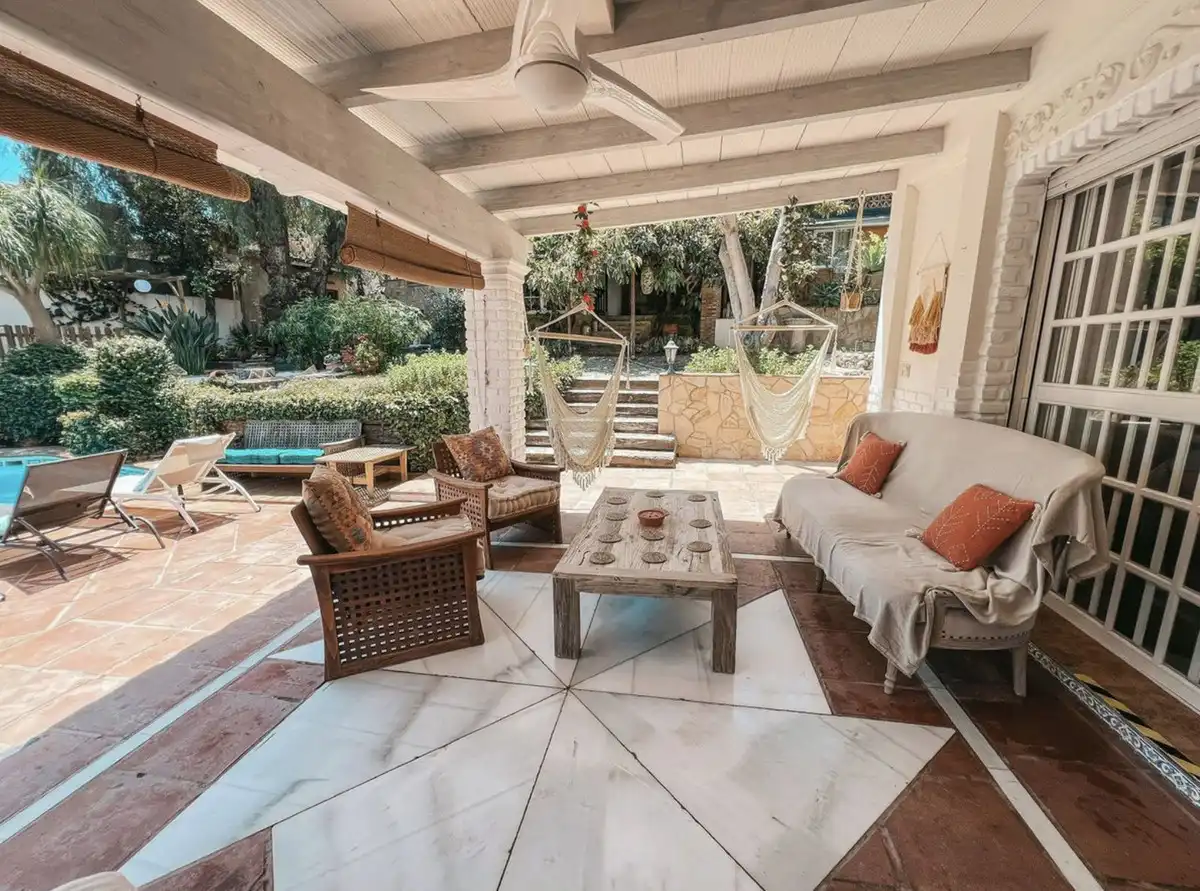 Villa mit Pool zum Verkauf in Nueva Andalucía, imagen 9