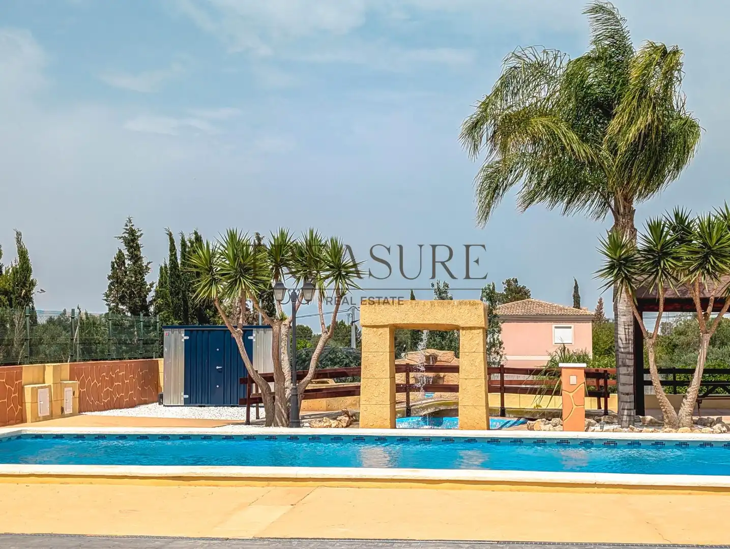 Vista exterior de Casa o chalet en venta en Molina de Segura con Trastero, Piscina y Amueblado