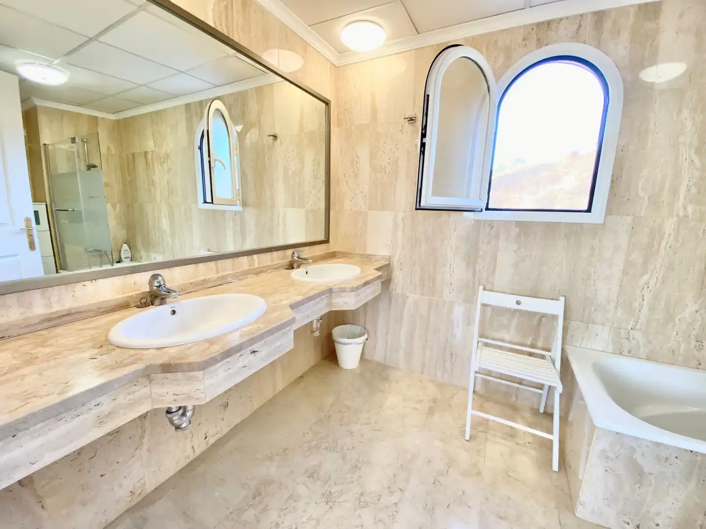 Penthouse with pool for sale in Elviria - Cabopino, imagen 27