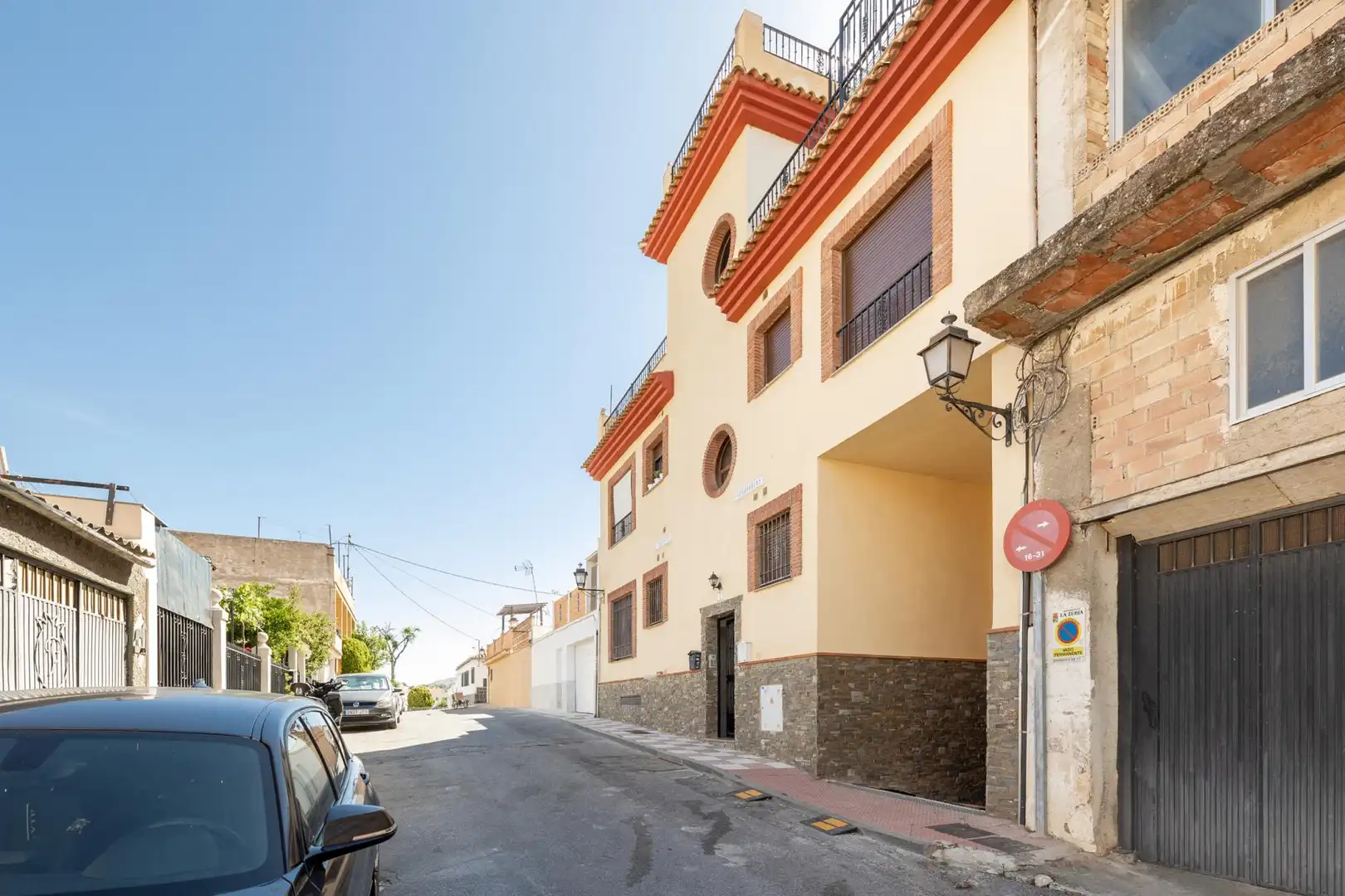 Exterior view of Apartments for sale in La Zubia