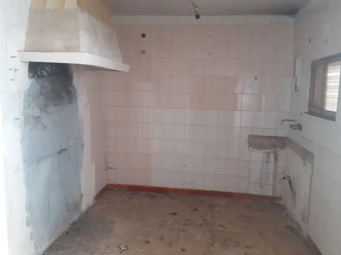 Kitchen of Houses for sale in Alcolea de Calatrava