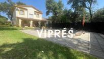 Vista exterior de Casa o xalet en venda en Cáceres Capital amb Aire condicionat, Calefacció i Piscina
