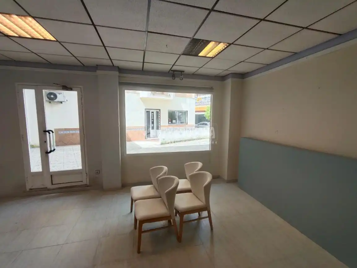 Commercial properties for sale in Mengíbar